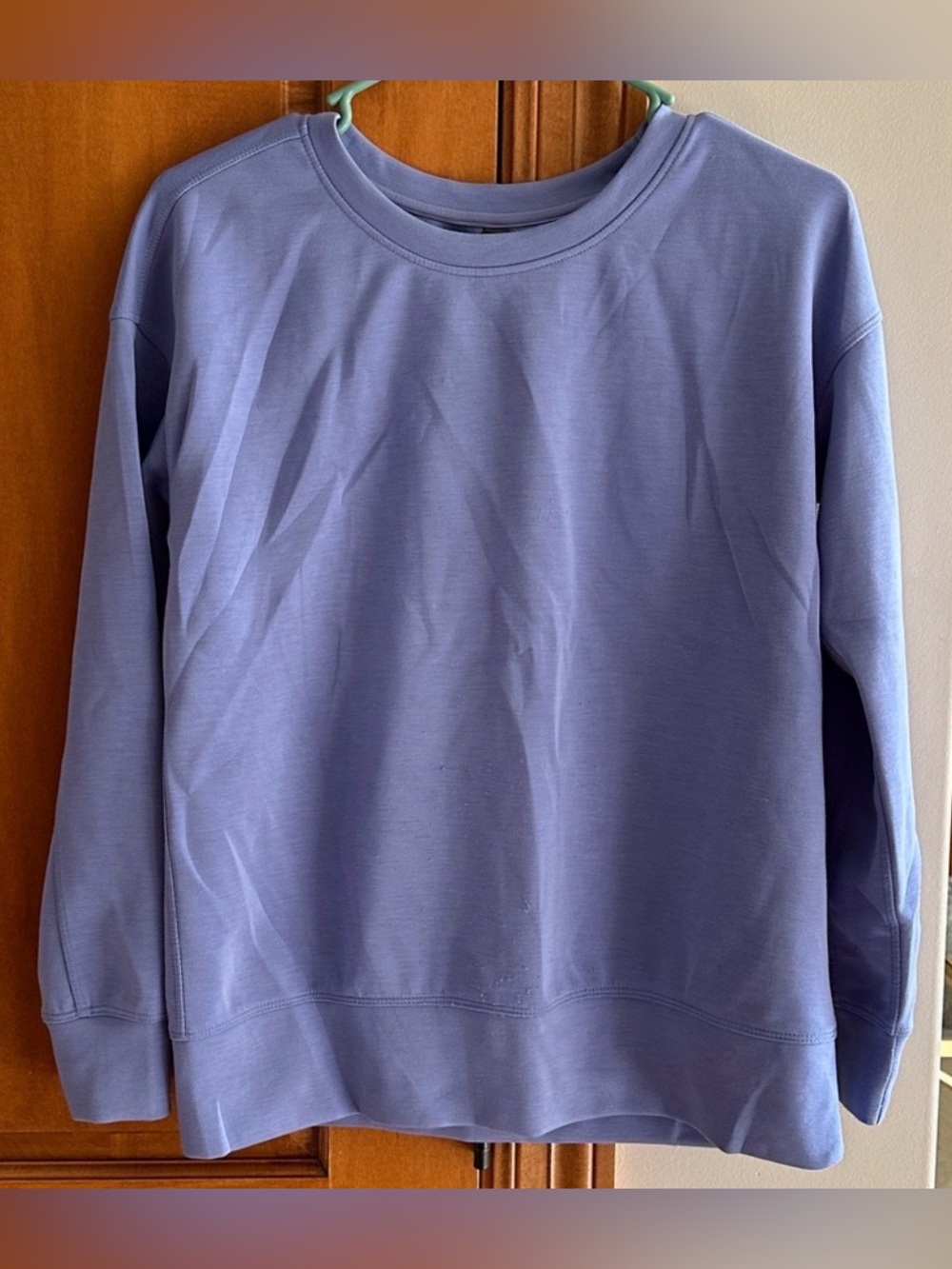 Mondetta Womens Small Lavender Relaxed Crewneck Sweatshirt